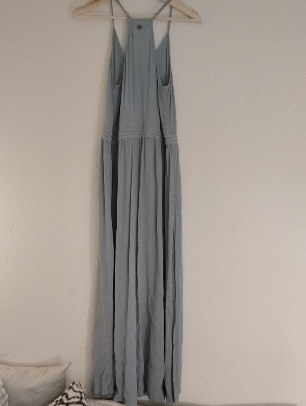 Rip Curl Light Sage Green Sleeveless Maxi Dress with Tassel Tie - Picture 3 of 12